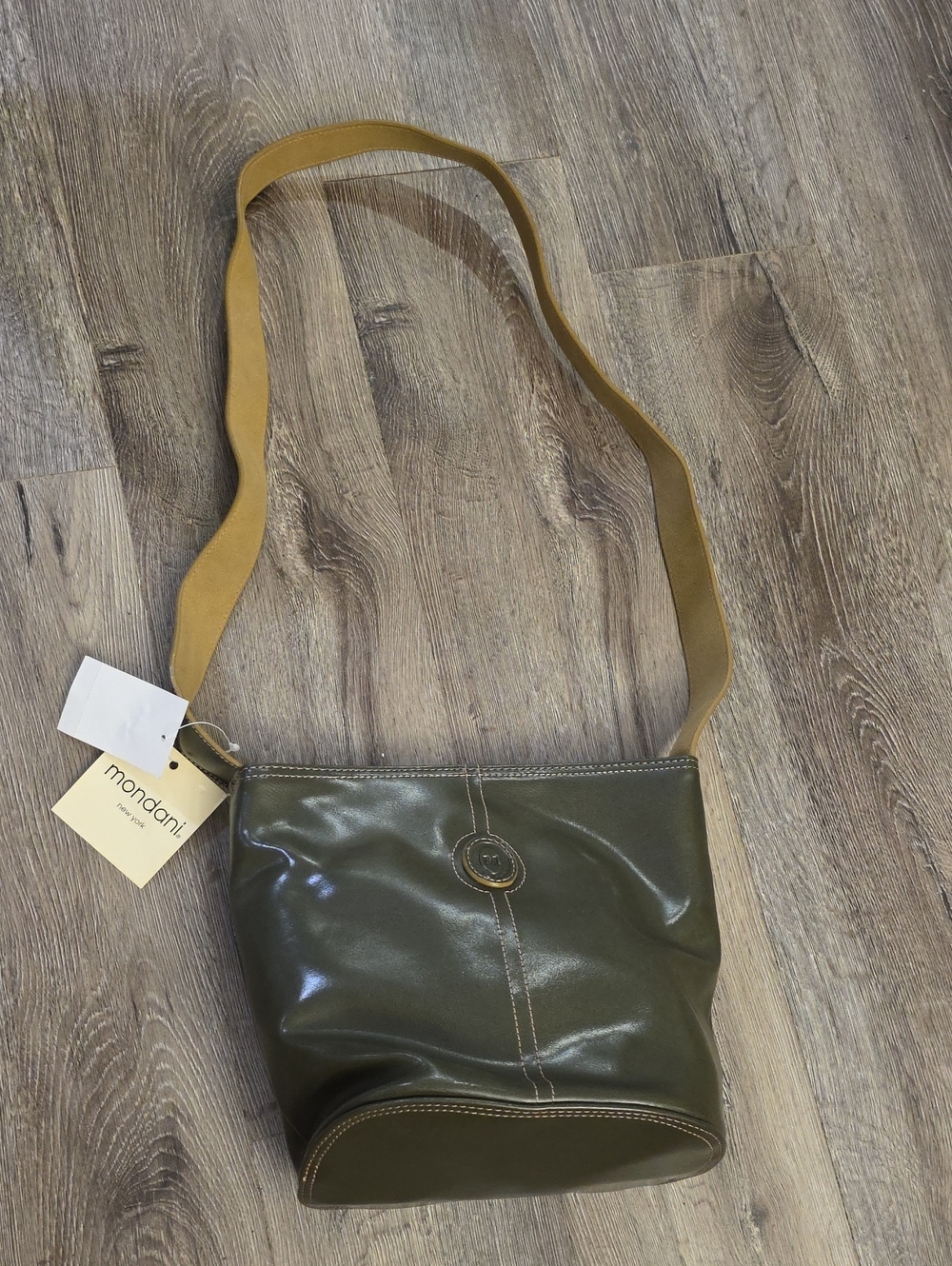 NWT:Olive Green Mondani Crossbody Purse